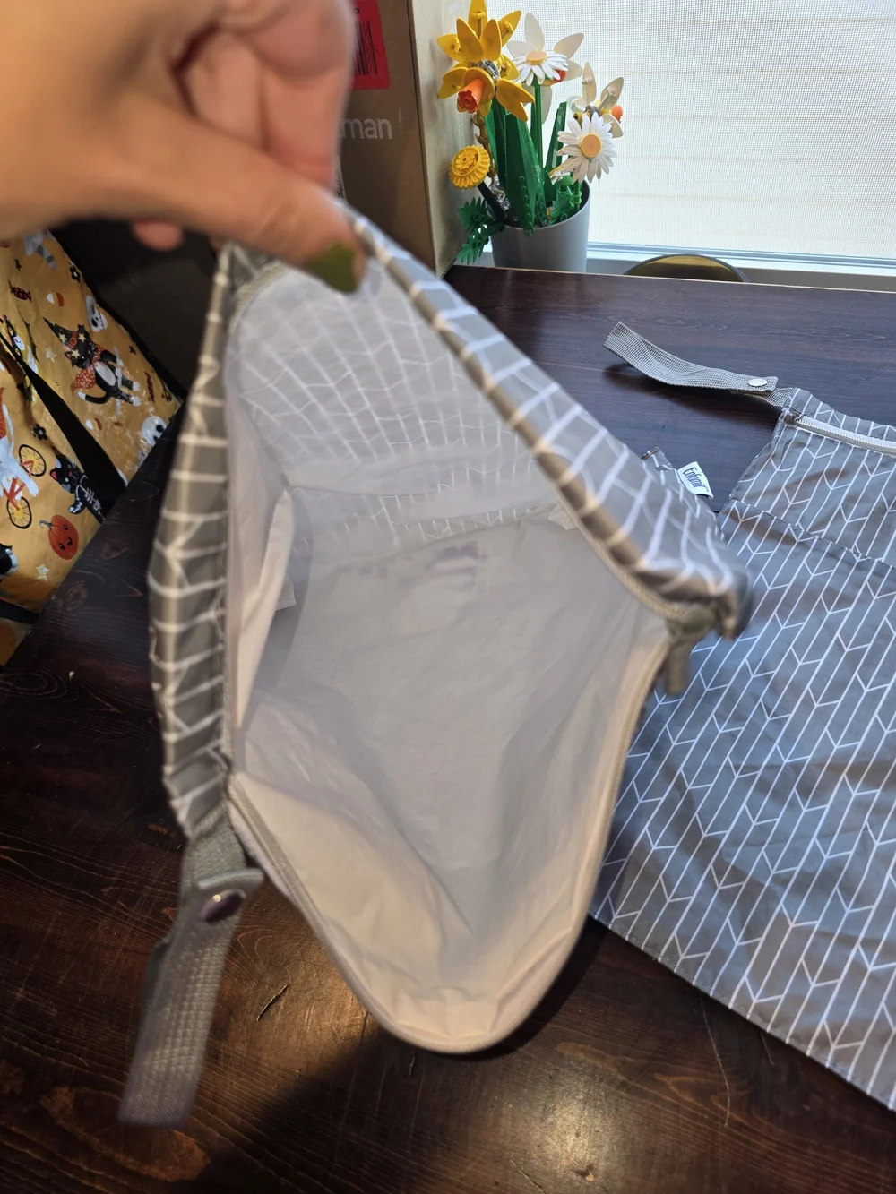 Enfamil Reusable Waterproof Wet Bags Set of 2 | Gray Arrow Print Travel Pouches